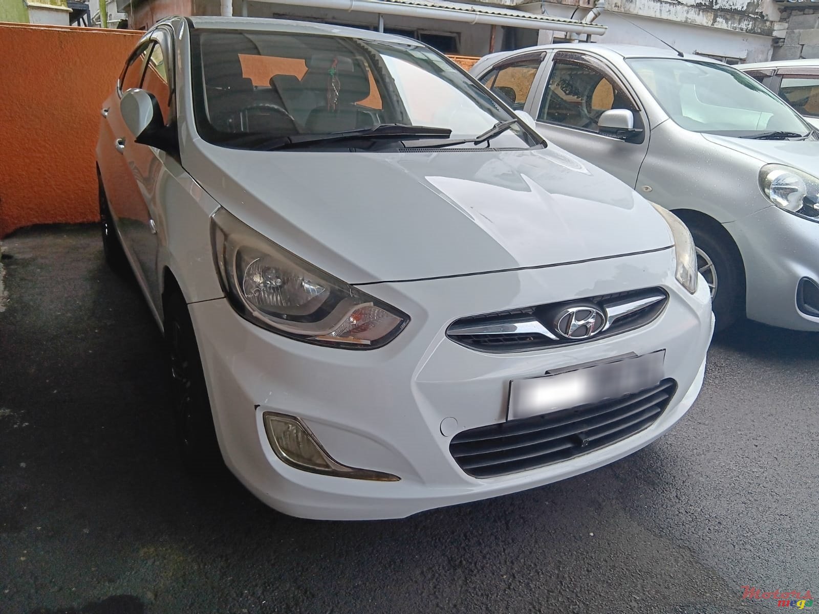 2014' Hyundai Accent photo #2