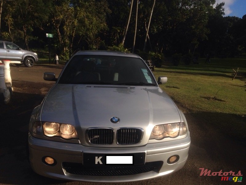 2001' BMW 3 Series E46 2000-2005 photo #1