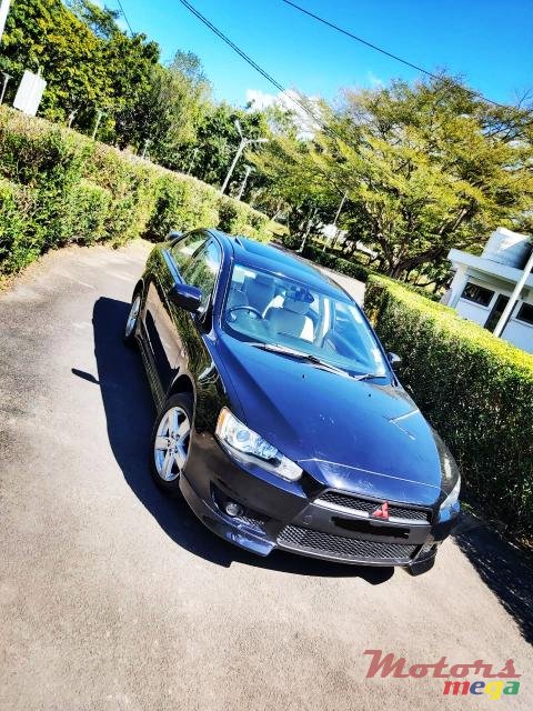 2008' Mitsubishi Lancer photo #2