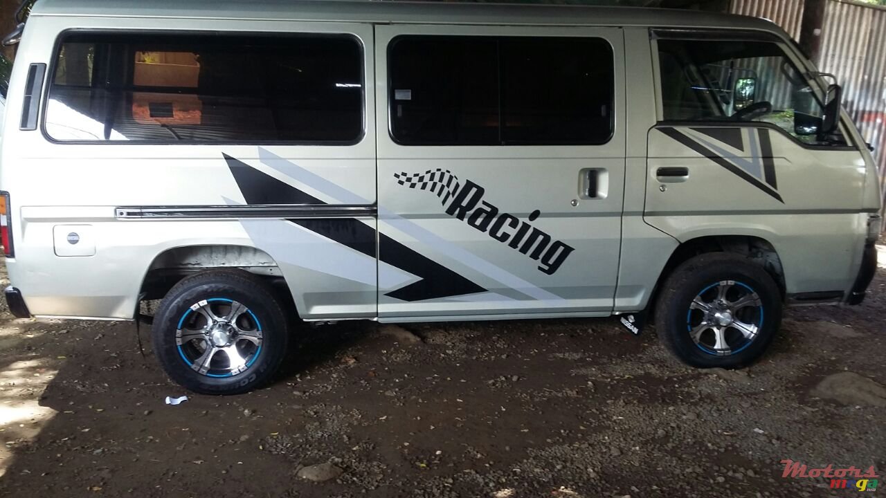 1998' Nissan Homy photo #2