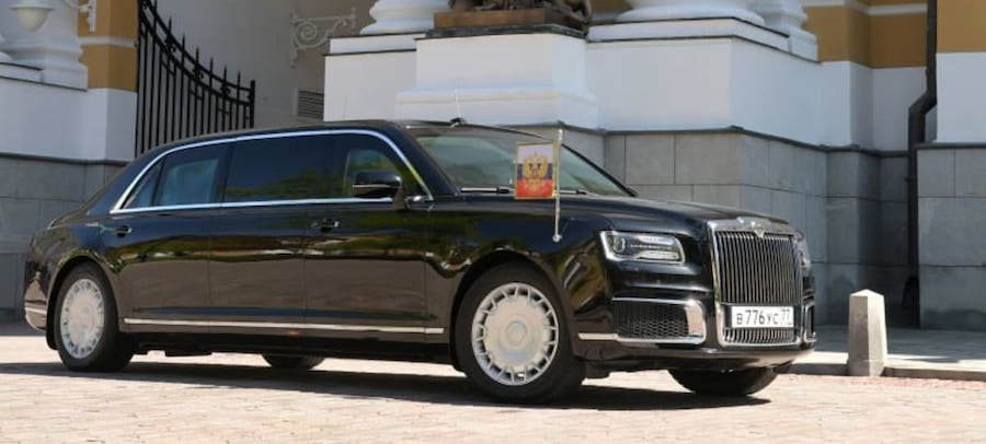 Putin gives Kim Jong Un a luxury limousine. It violates U.N. sanctions on North Korea