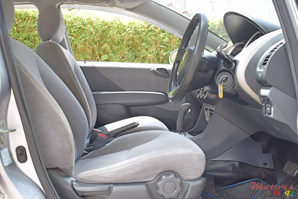 2006' Honda City photo #4