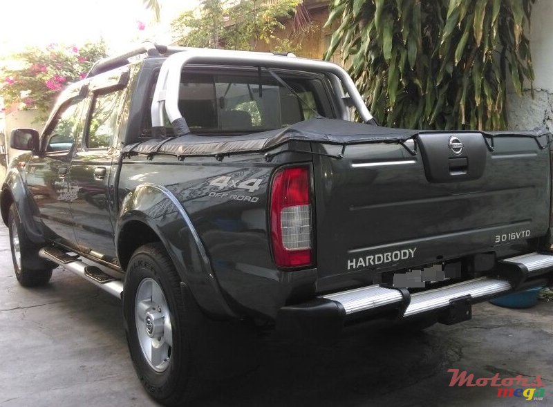 2006' Nissan Hardbody photo #3