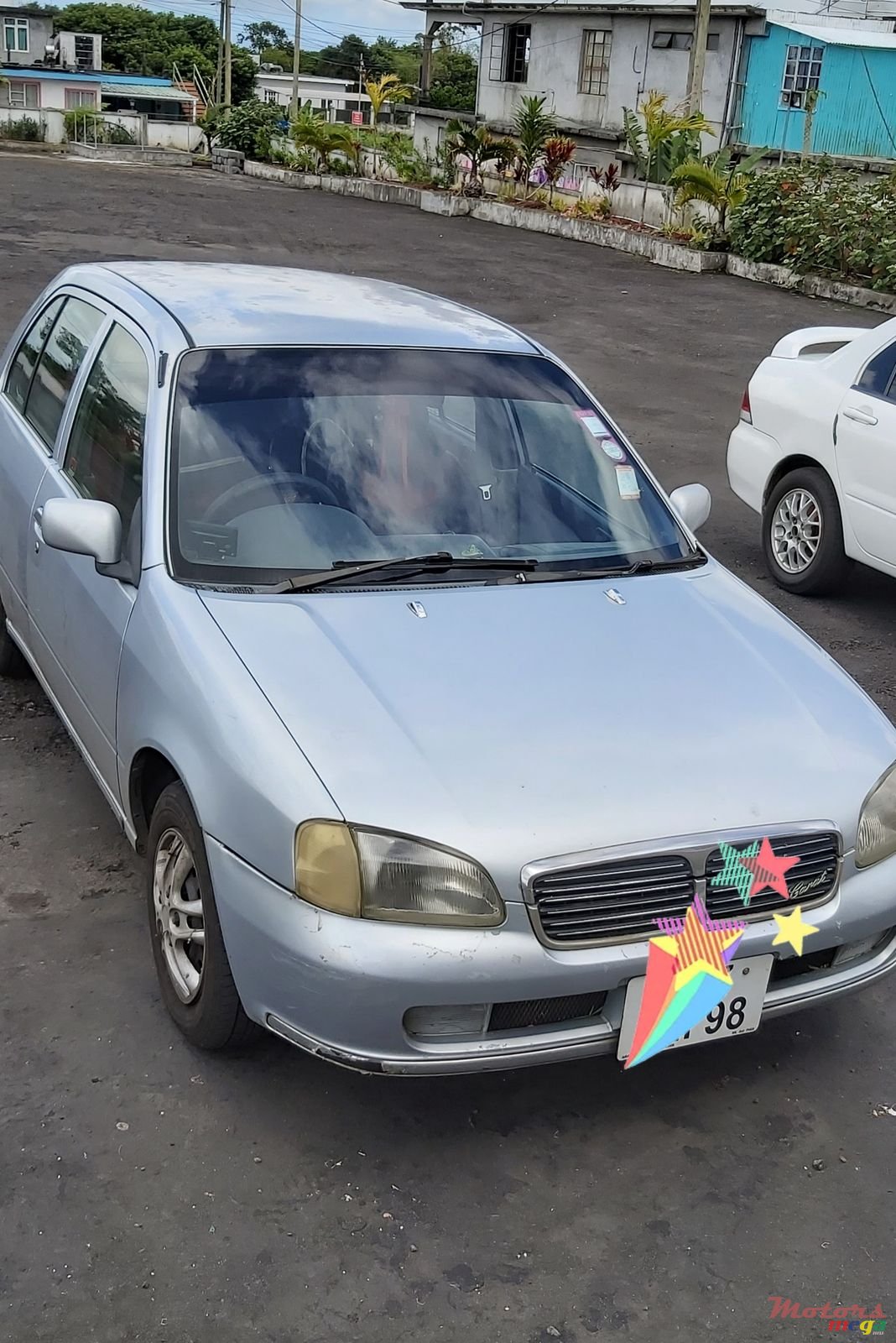 1998' Toyota Starlet photo #1