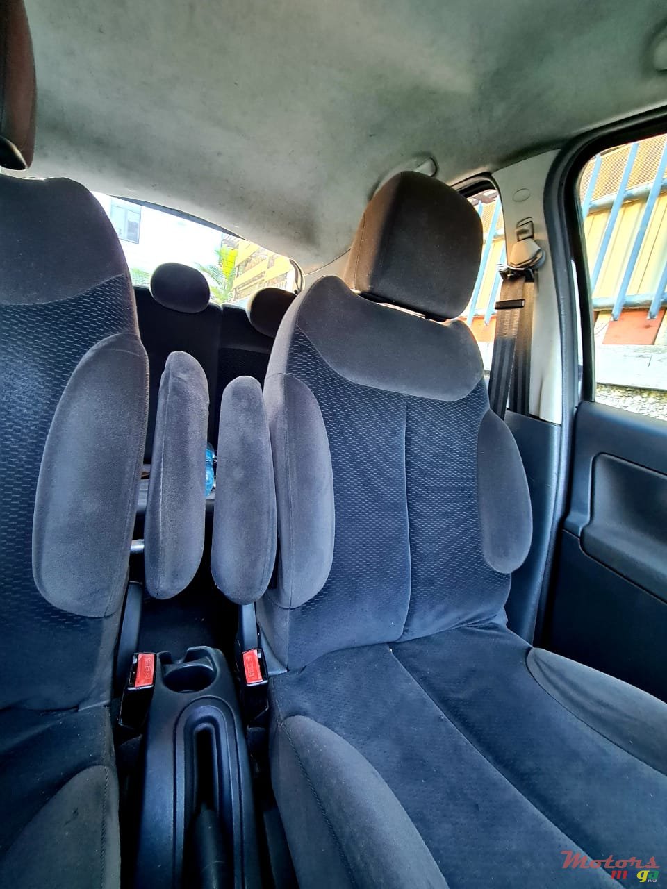 2009' Citroen C3 photo #6