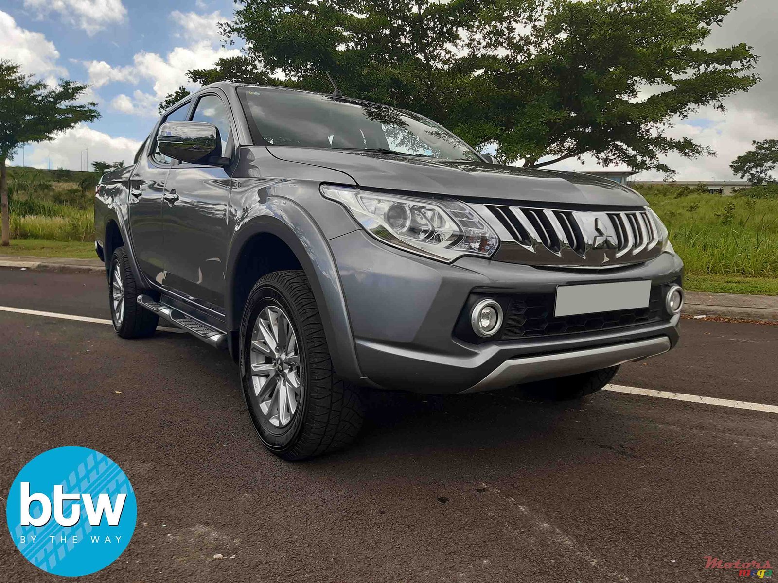 2016' Mitsubishi L 200 Sportero 176bhp photo #1