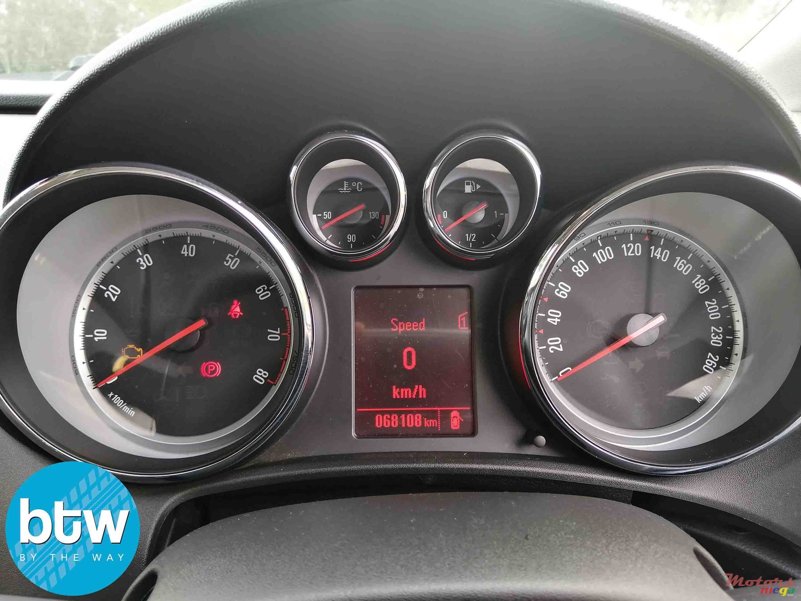 2014' Opel Astra Turbo photo #7