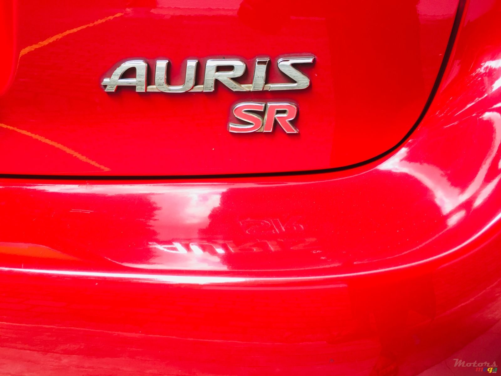 2008' Toyota Auris 1.6 VVTi SR 5dr photo #3