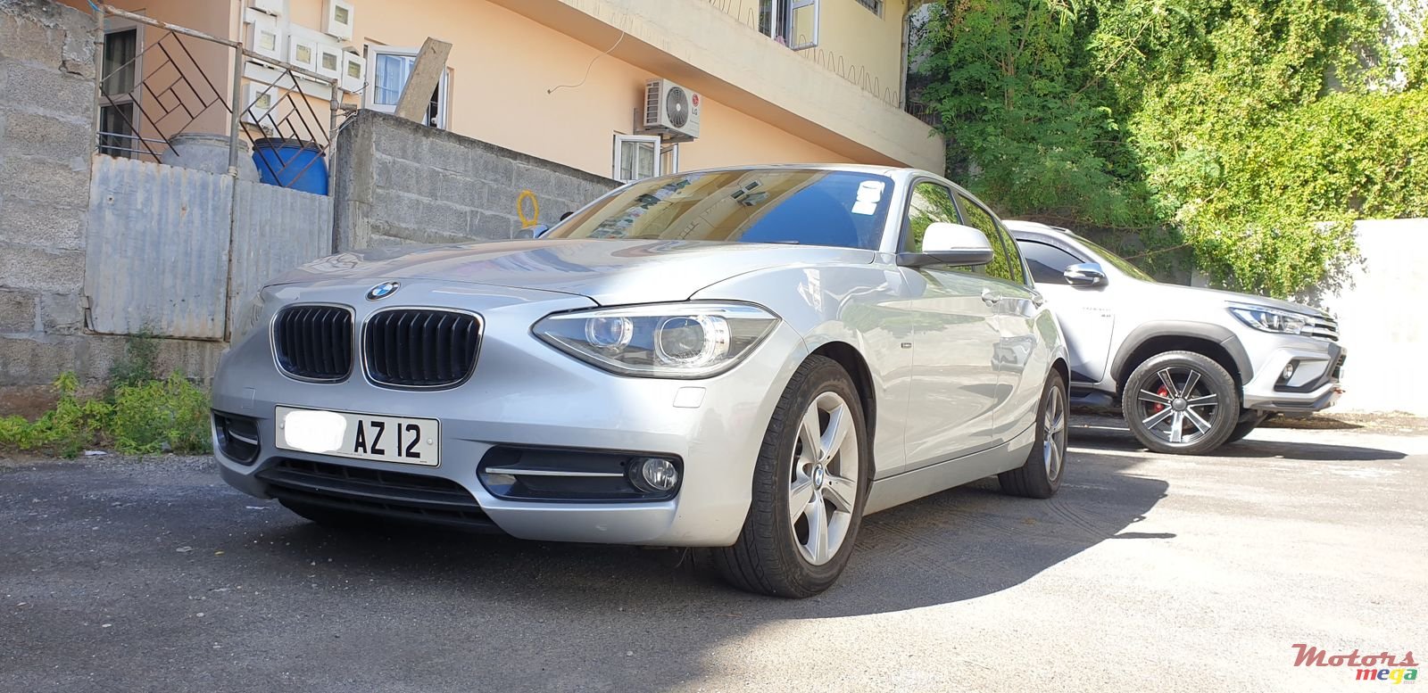 2012' BMW 116 photo #2