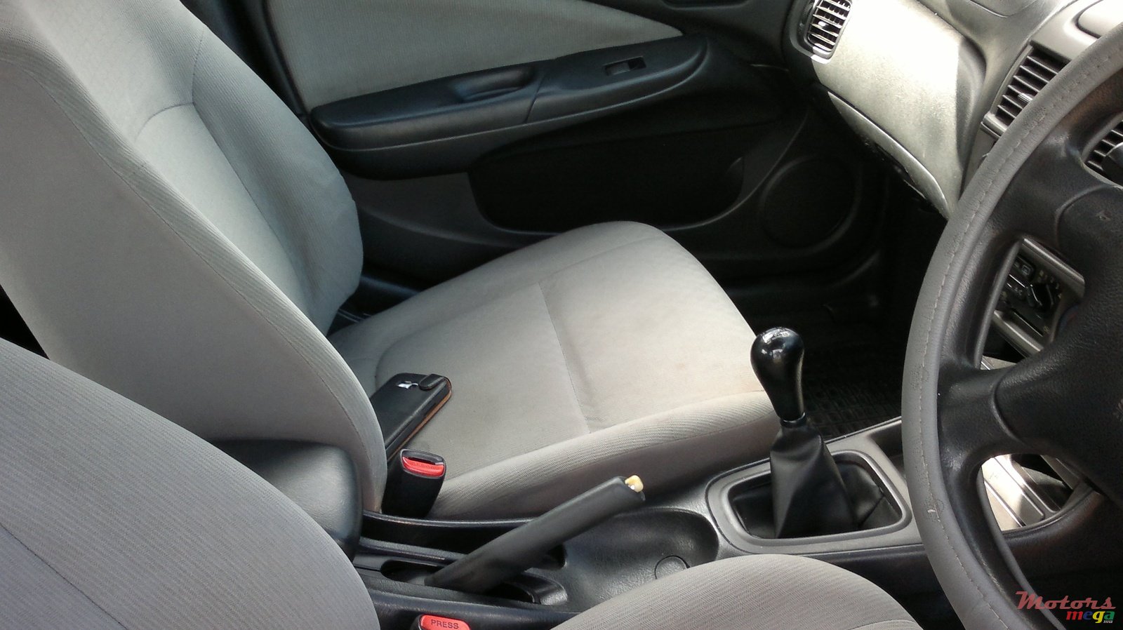 2004' Nissan N17 photo #3