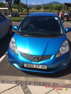 2009' Honda Fit photo #1