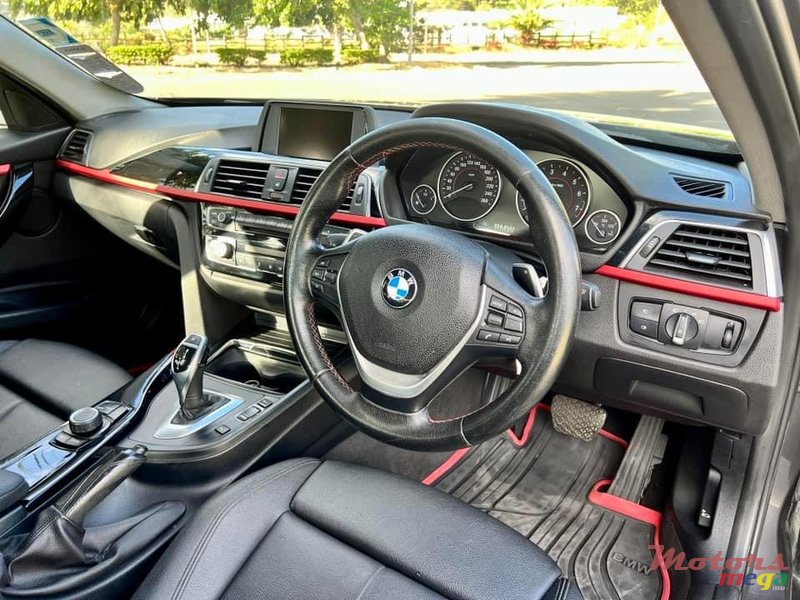 2015' BMW 320 photo #5