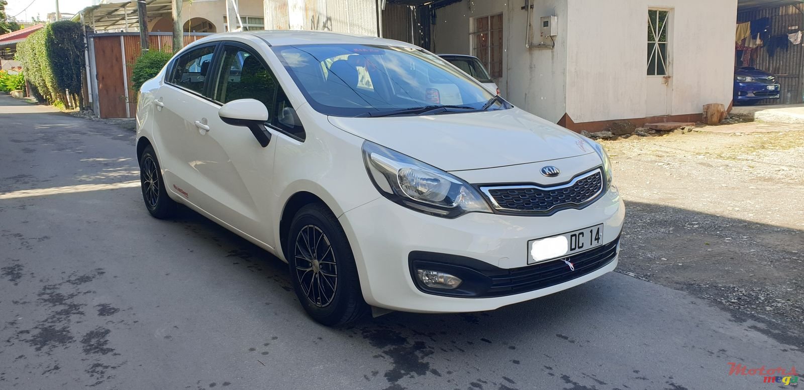 2014' Kia Rio photo #2