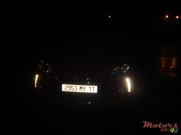 2011' Citroen DS3 photo #4