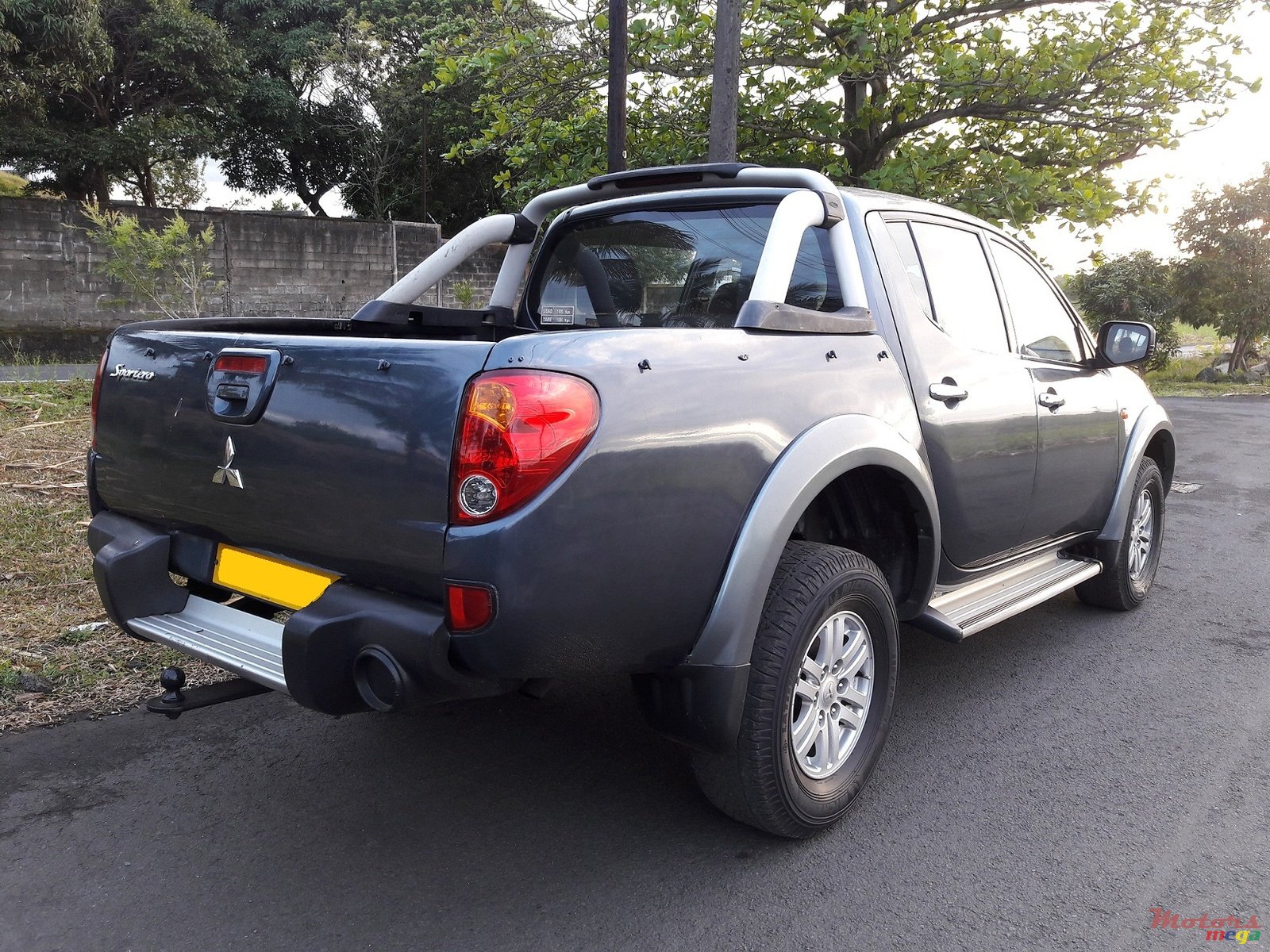 2007' Mitsubishi Sportero DiD (4x4) photo #5