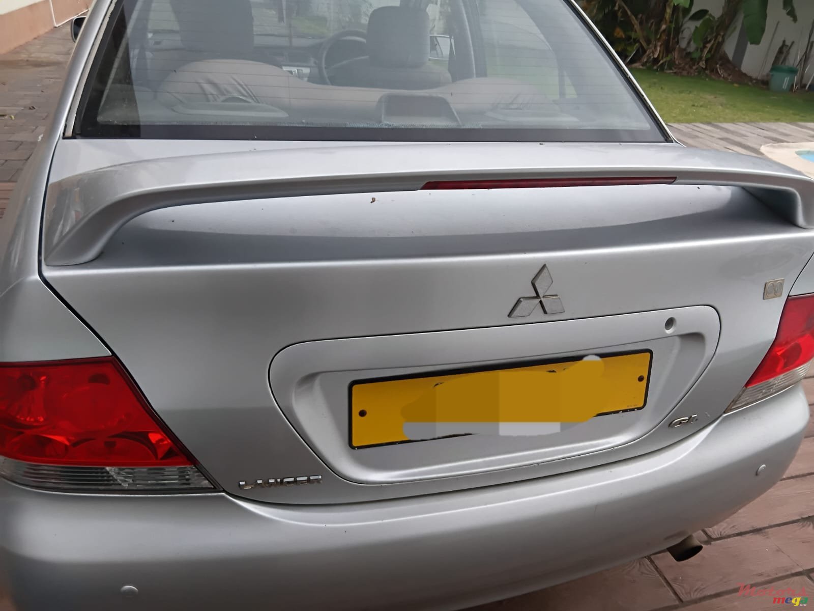 2005' Mitsubishi Lancer photo #3