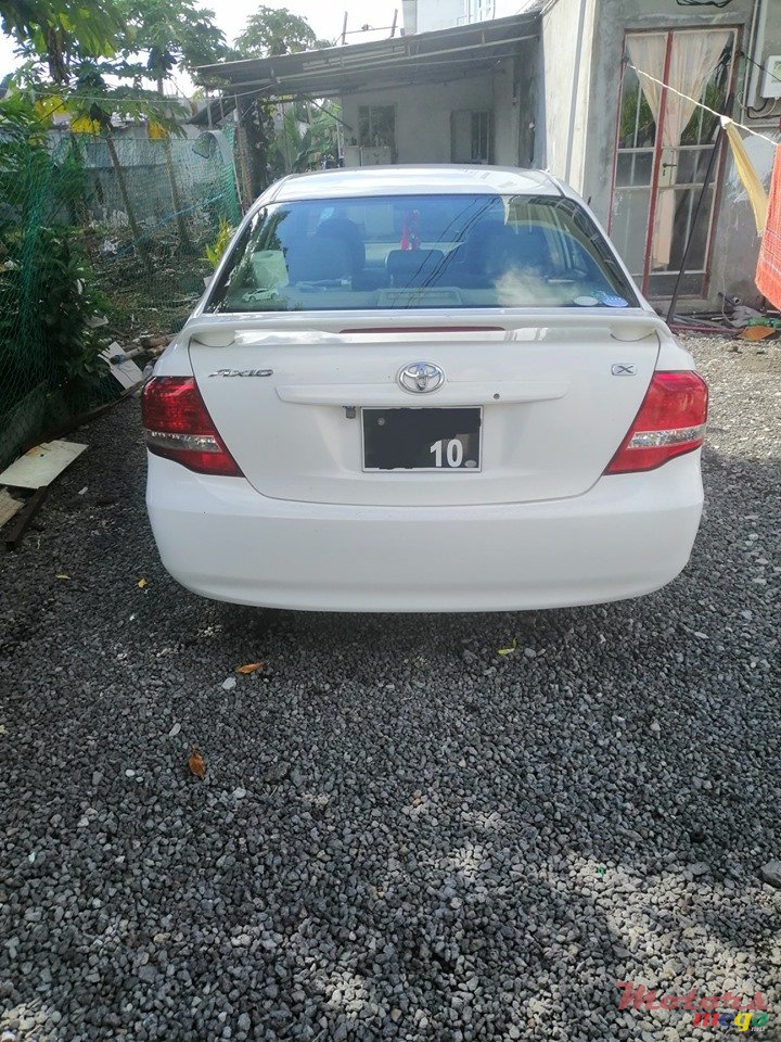 2010' Toyota Axio photo #5