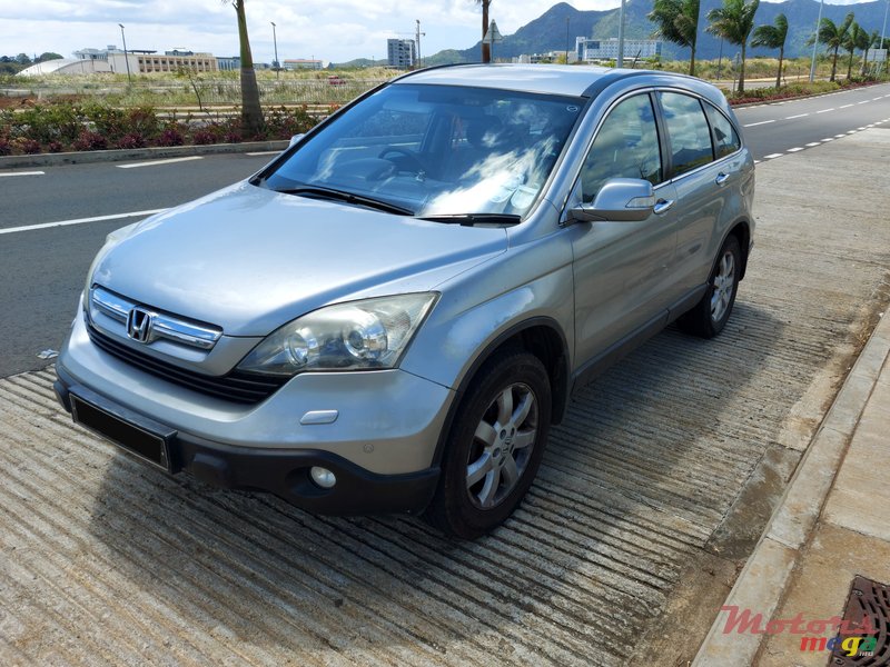 2008' Honda CR-V photo #1