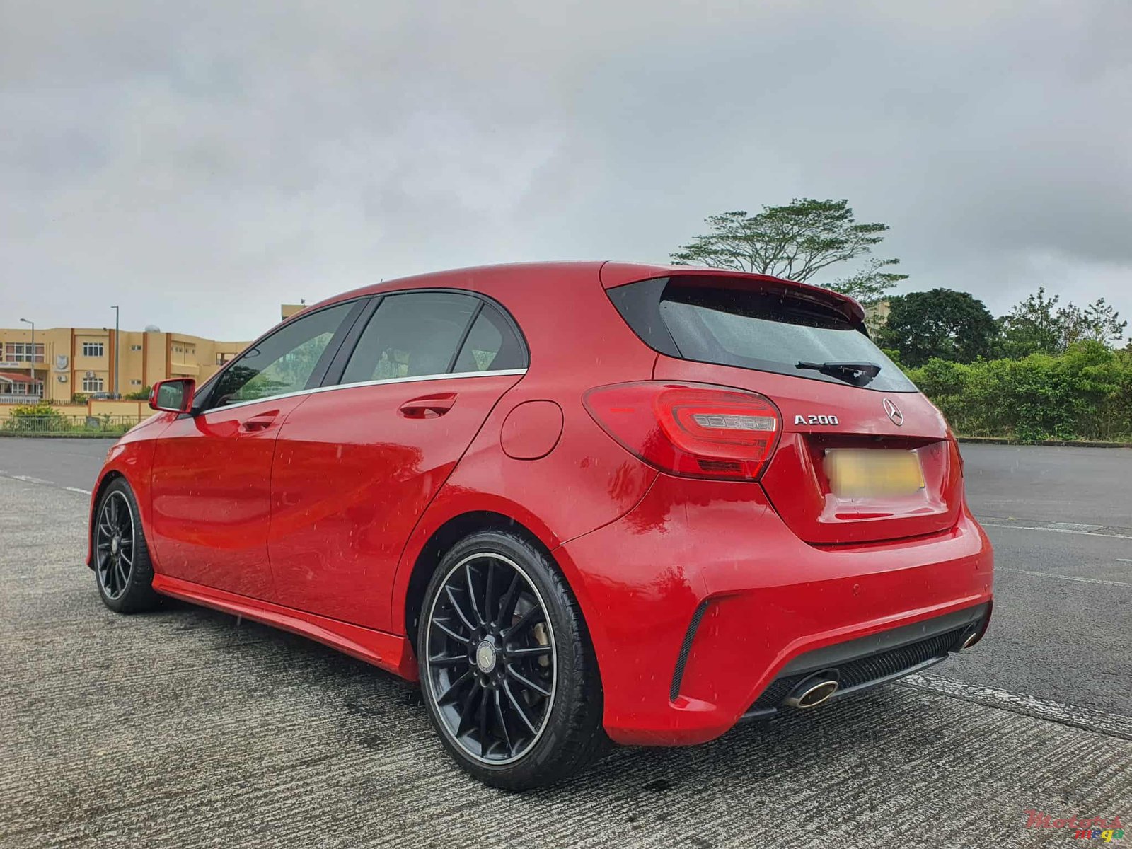 2014' Mercedes-Benz A 200 photo #5