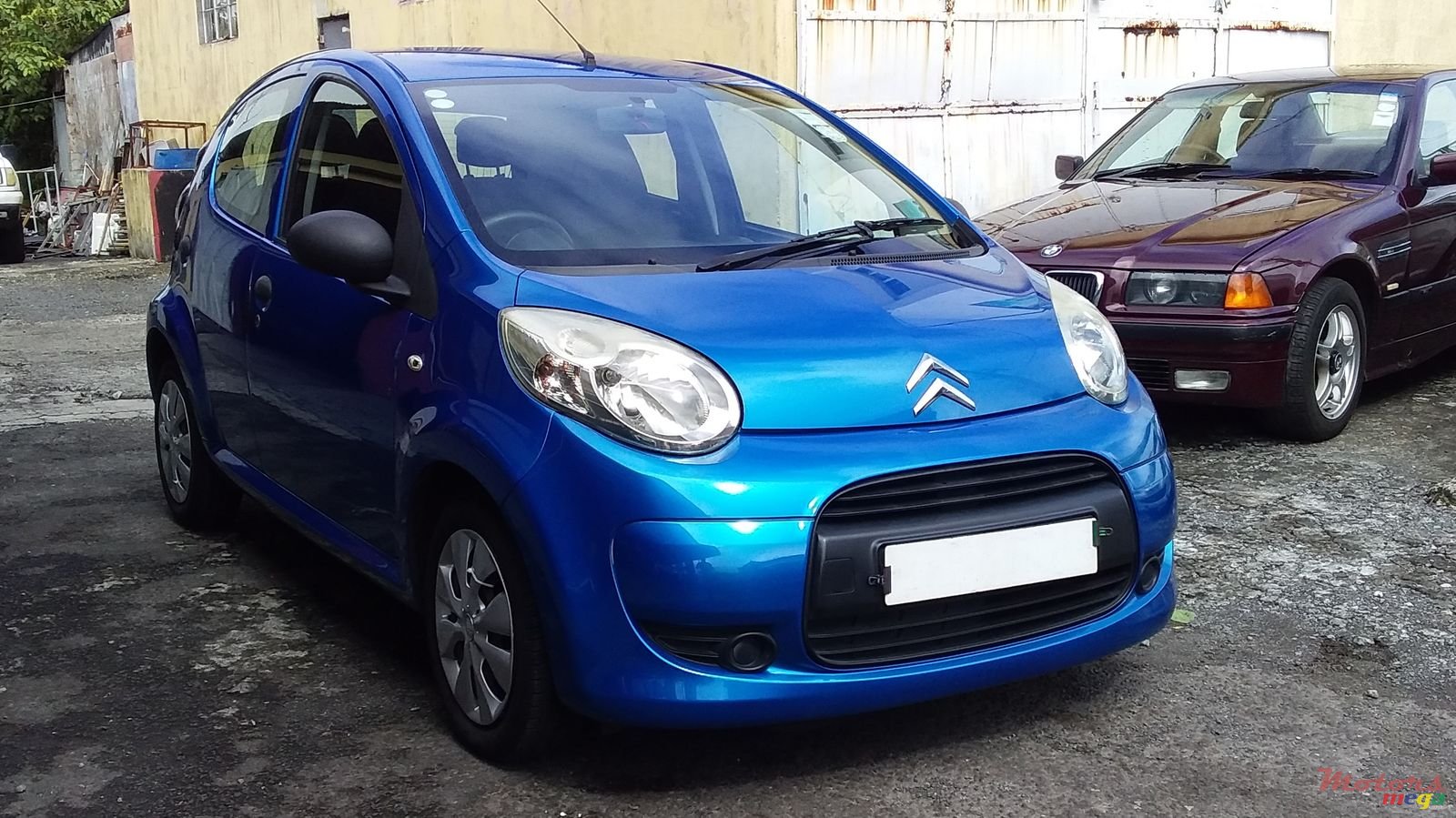 2012' Citroen C1 photo #2