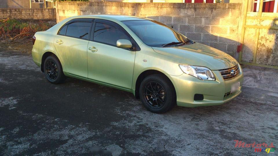 2007' Toyota Axio photo #1