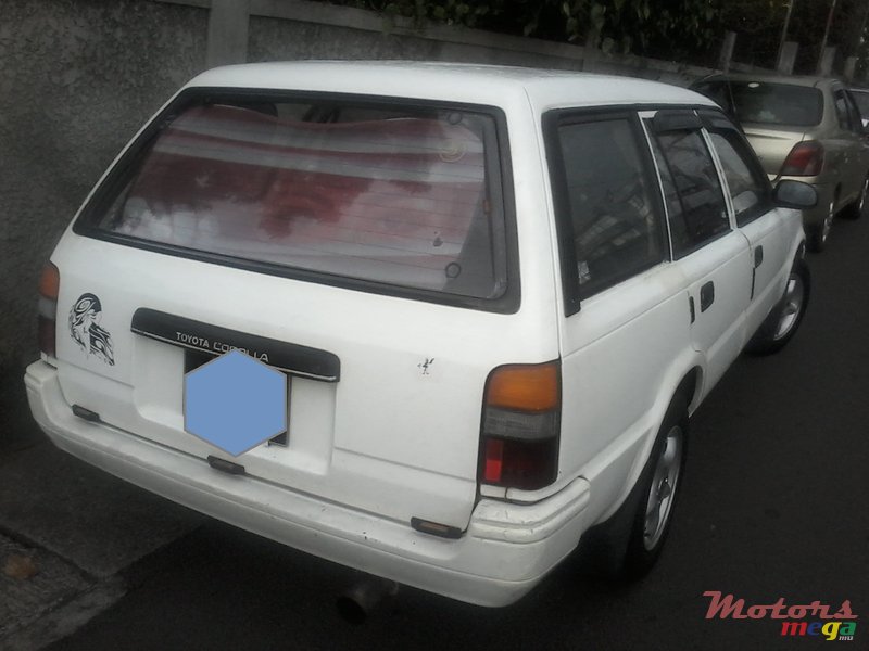 1990' Toyota Corolla Wagon photo #1