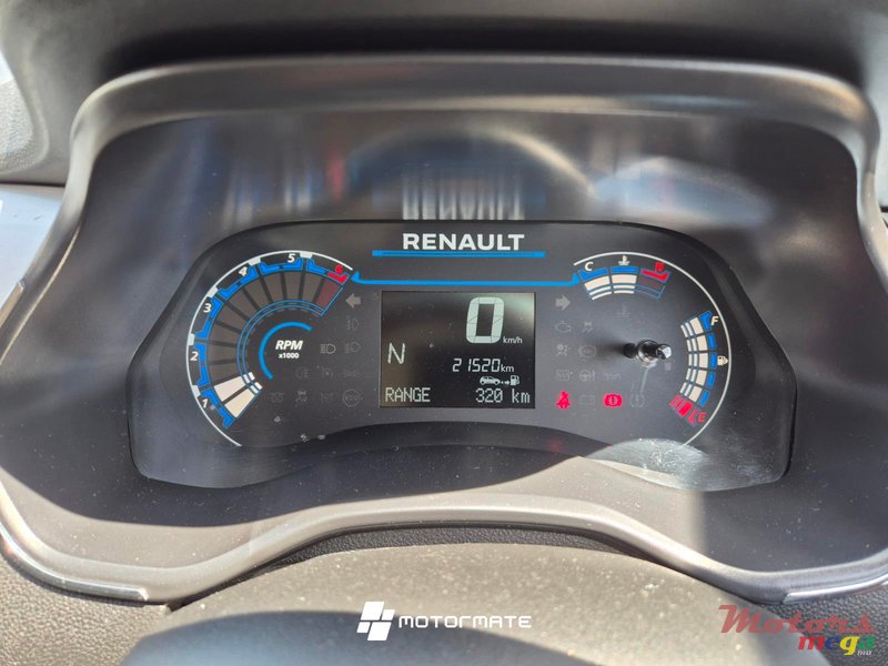 2023' Renault photo #7
