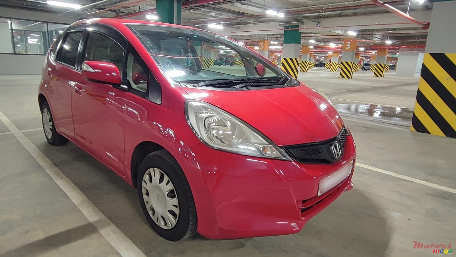 2011' Honda Fit photo #1