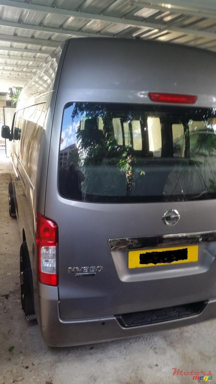 2013' Nissan NV3500 photo #2