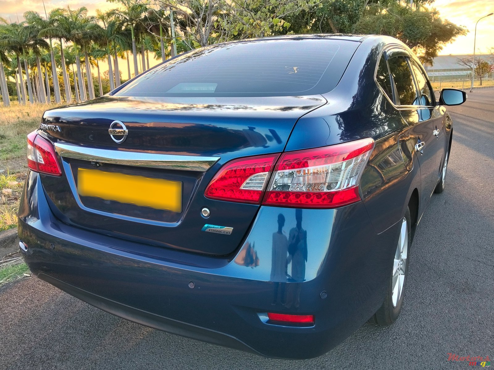 2015' Nissan Sentra Saloon photo #3
