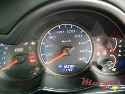 2007' Mitsubishi Colt photo #6