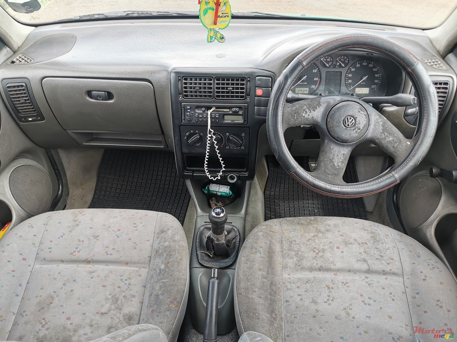 2000' Volkswagen Polo photo #3