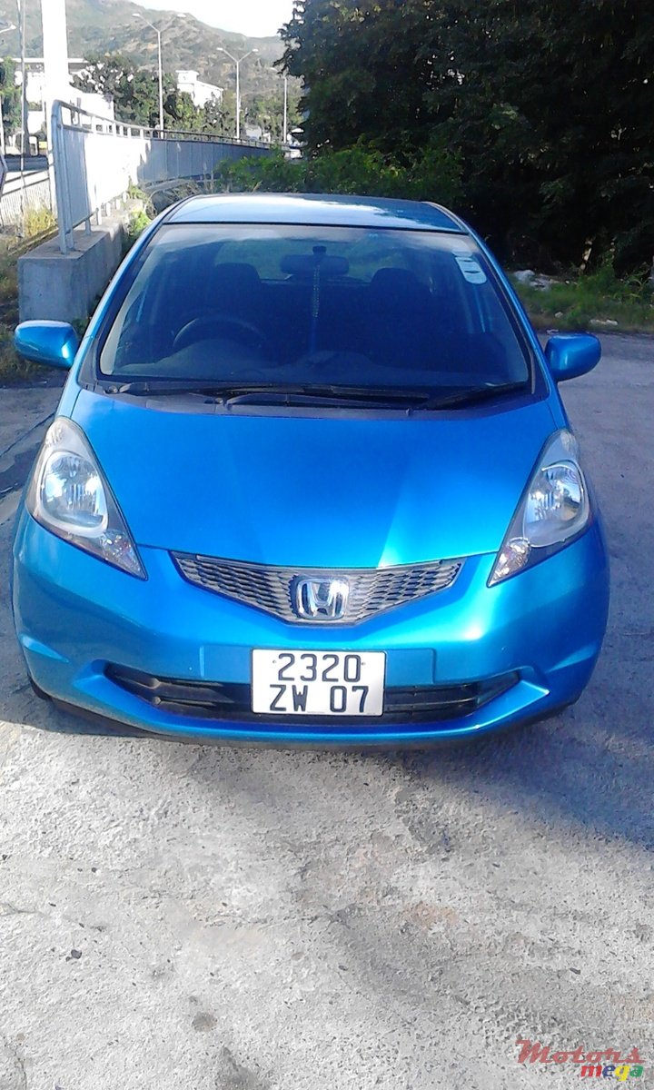 2007' Honda Fit photo #1