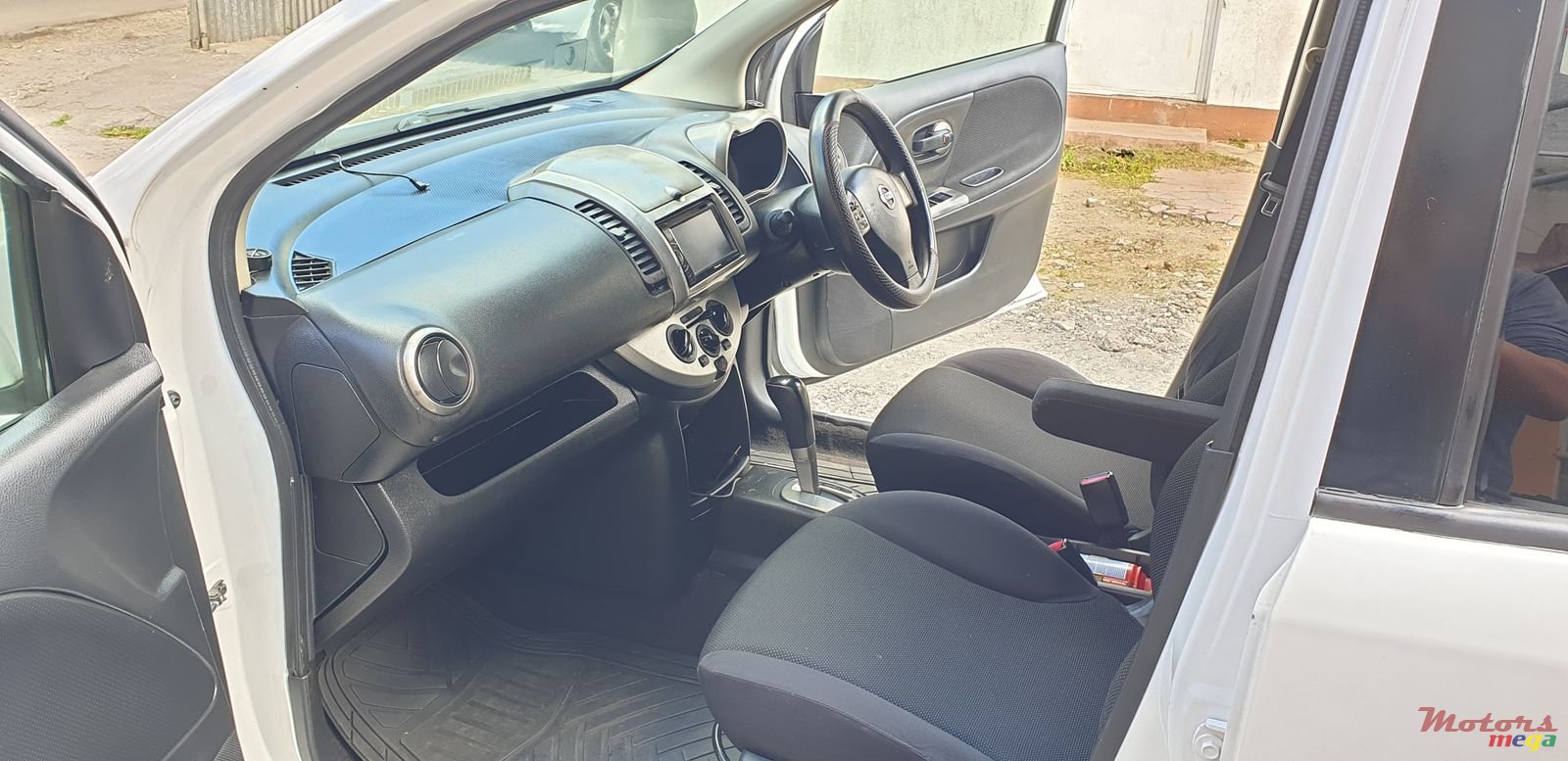 2008' Nissan Note photo #4