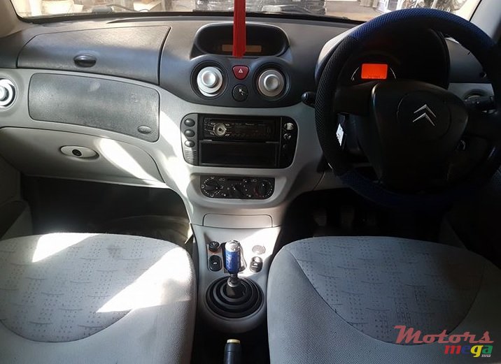 2002' Citroen C3 photo #2