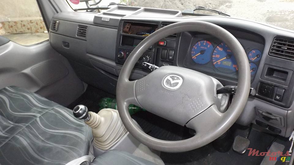 2003' Mazda Titan photo #6