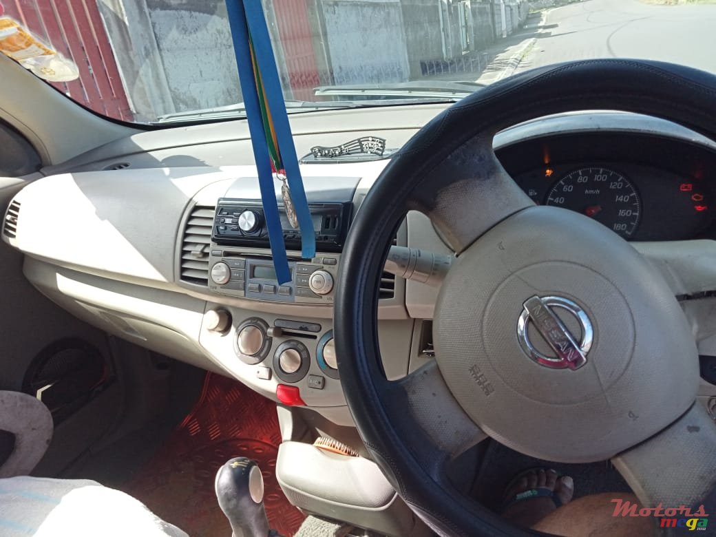 2003' Nissan March AK12 photo #1