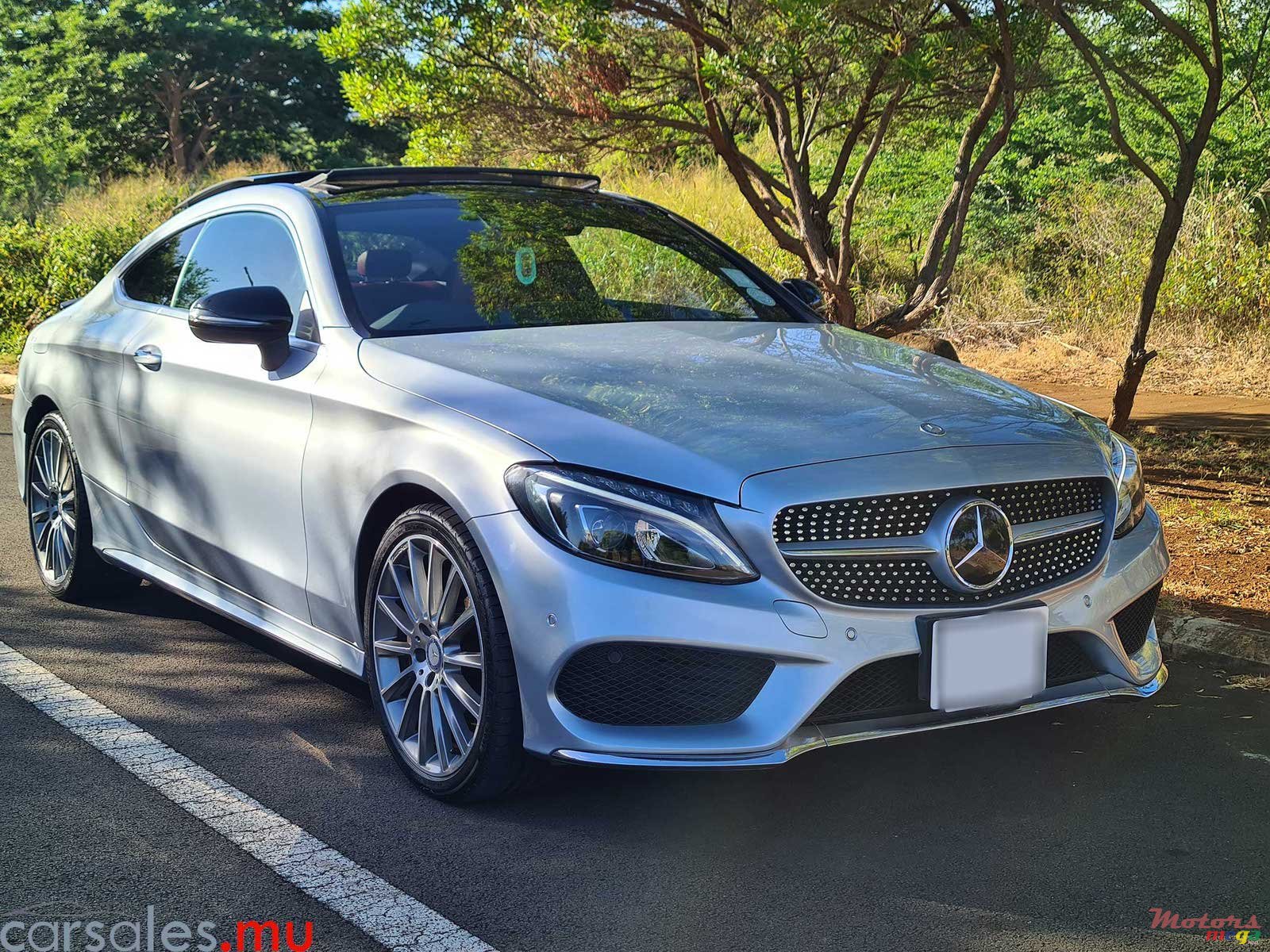 2016' Mercedes-Benz C 180 Coupé AMG photo #2