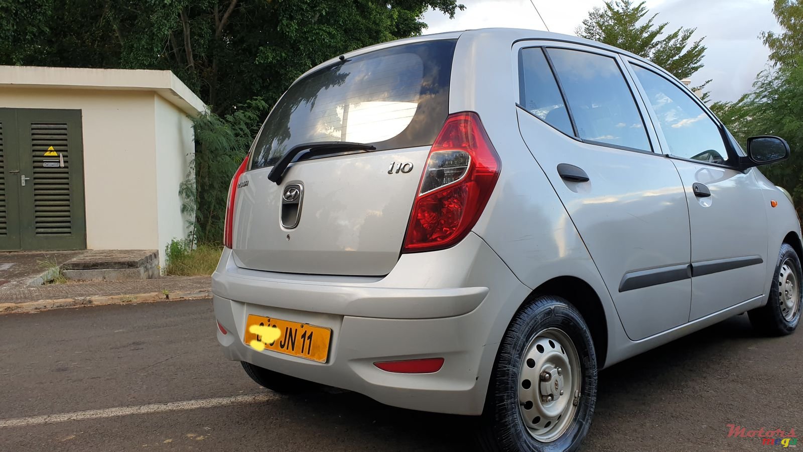 2011' Hyundai i10 photo #2