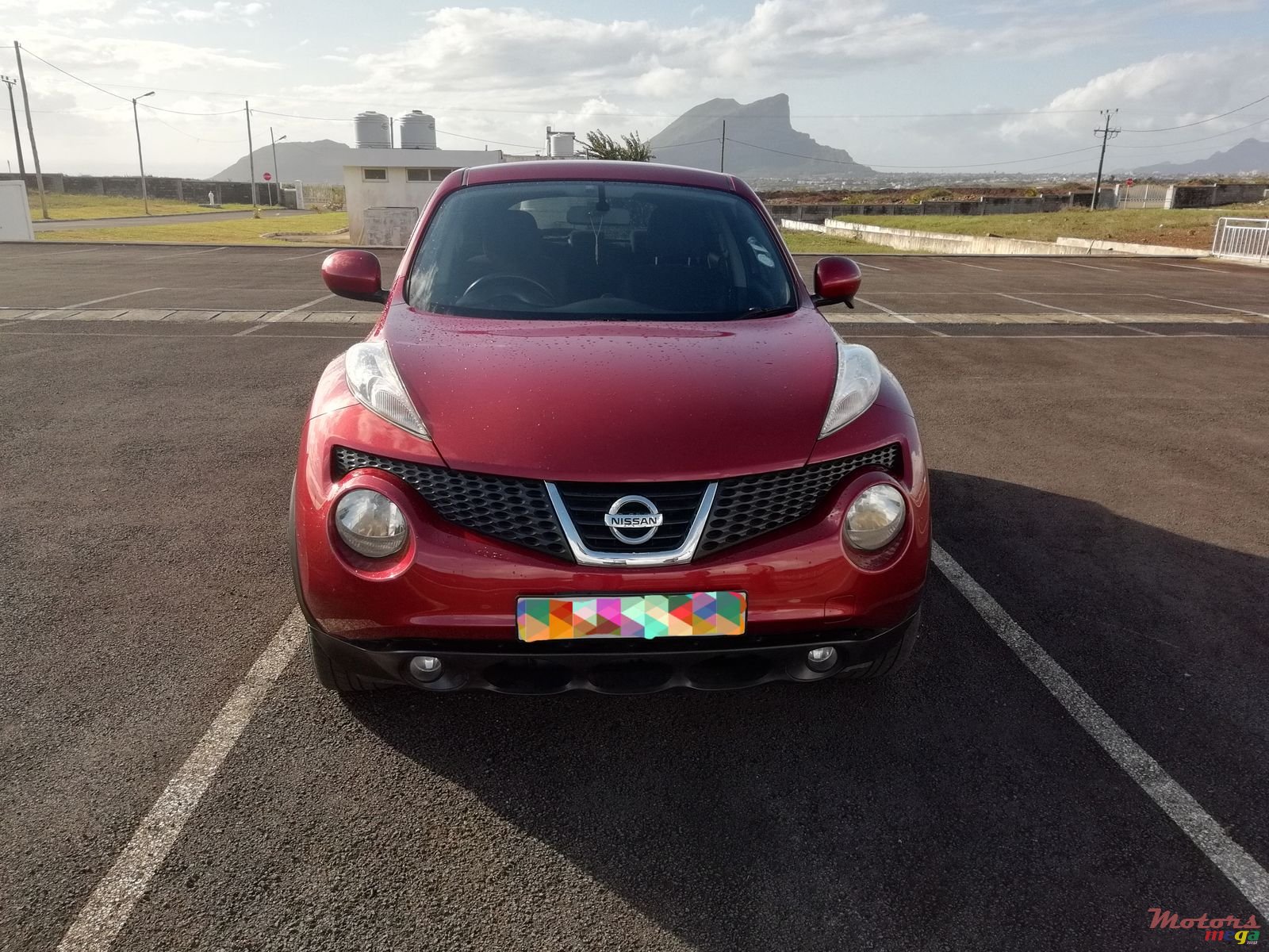 2011' Nissan Juke photo #1