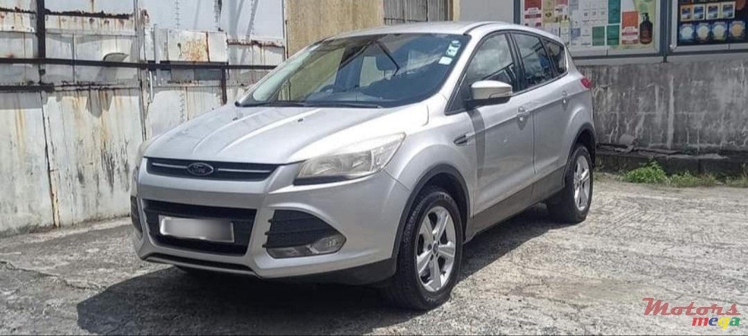 2015' Ford Kuga photo #1
