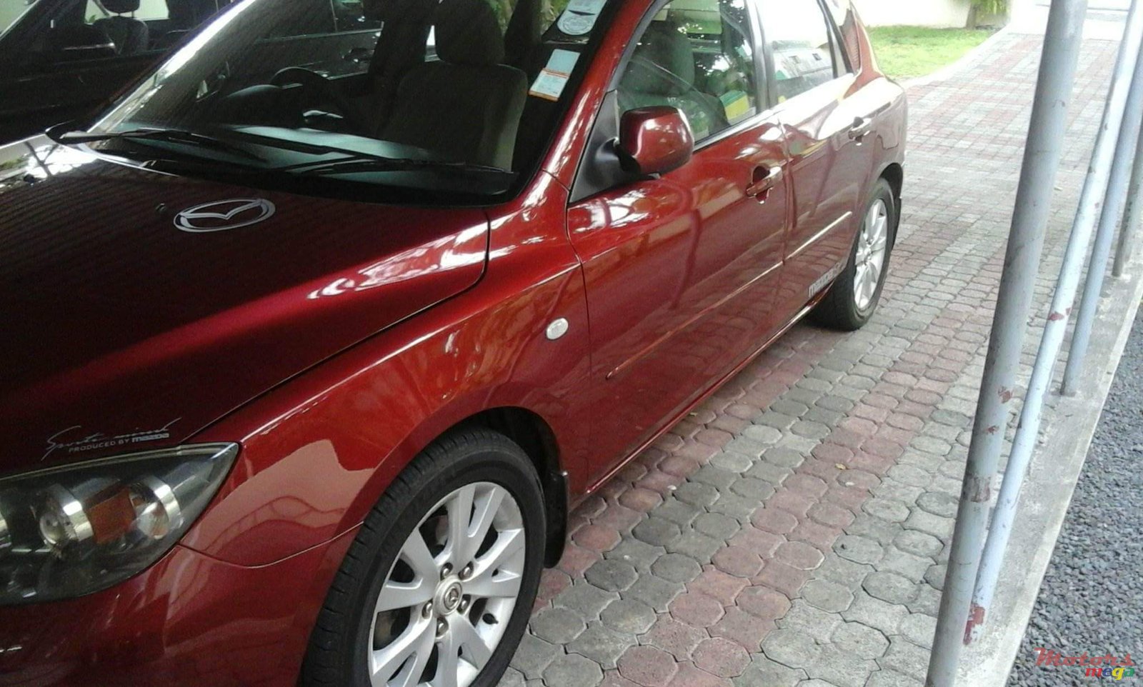 2009' Mazda 3 HATCHBACK photo #4