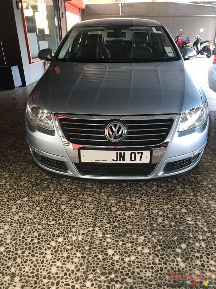 2007' Volkswagen Passat FSI photo #1