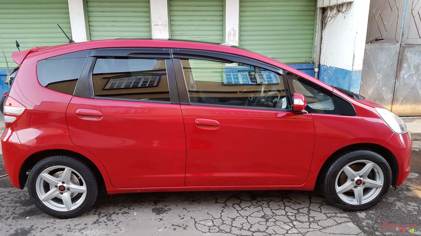 2008' Honda Fit photo #2