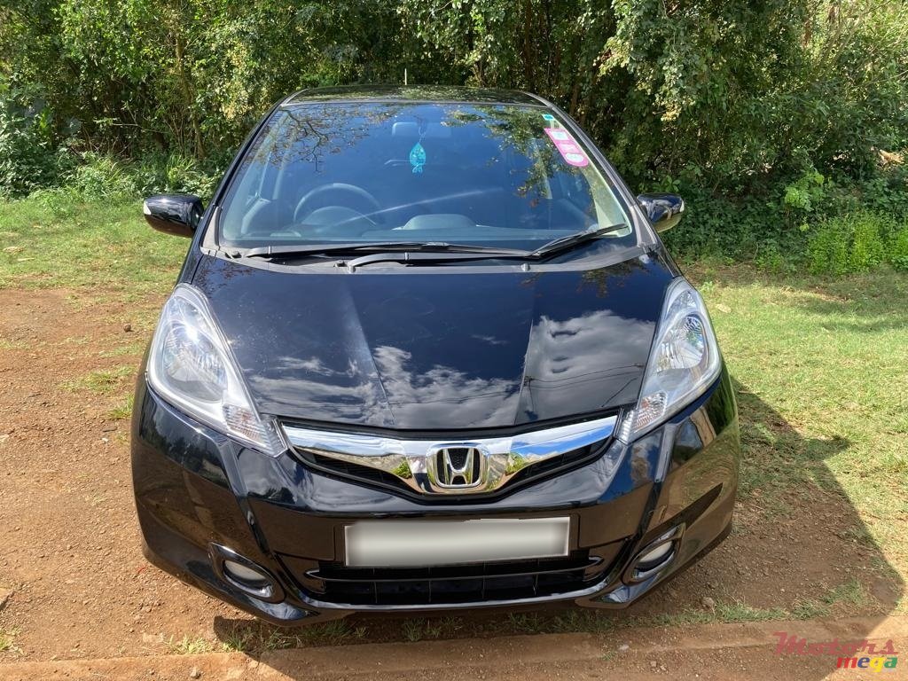 2011' Honda Fit photo #1