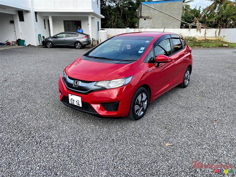 2014' Honda Fit Hybrid 1.5L JAPAN photo #2