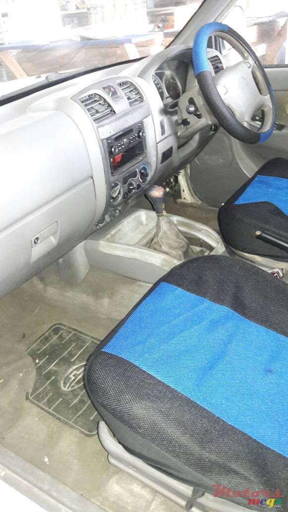 2009' GWM Double Cab Lux photo #5