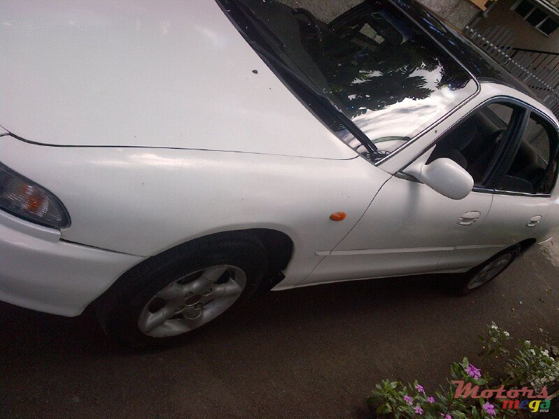 1993' Mitsubishi Galant photo #1