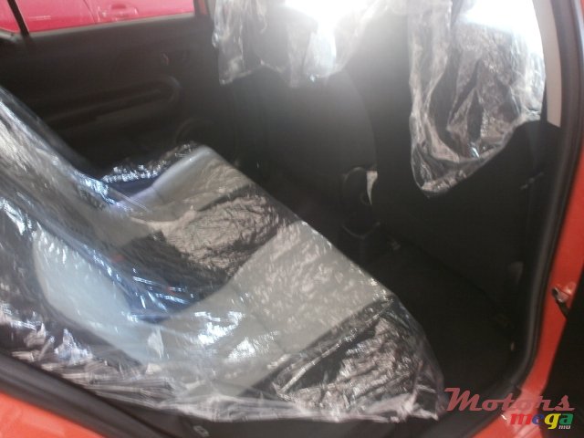 2013' Toyota Aurion Aqua photo #5