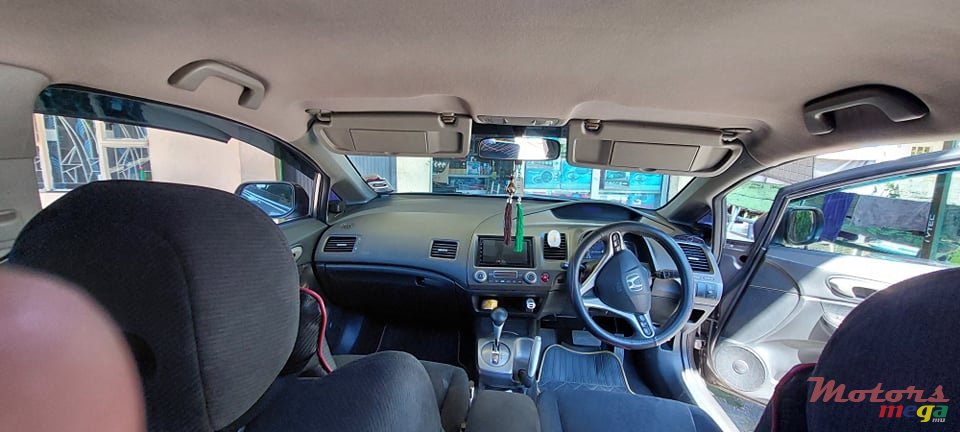 2010' Honda Civic photo #3